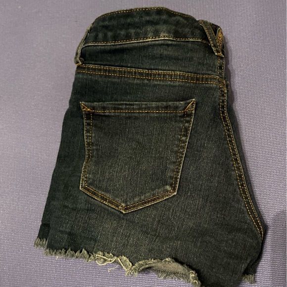 Jessica Simpson “forever rolled short” - Picture 6 of 6